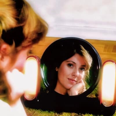 mirror 700